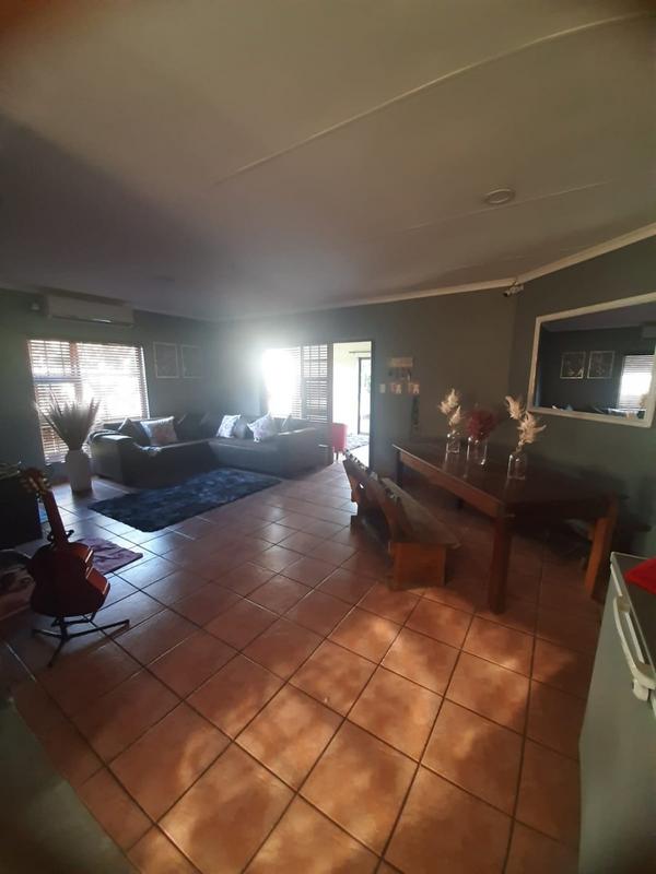 3 Bedroom Property for Sale in Vaalpark Free State